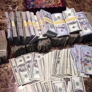 Meet your Posher, Collin